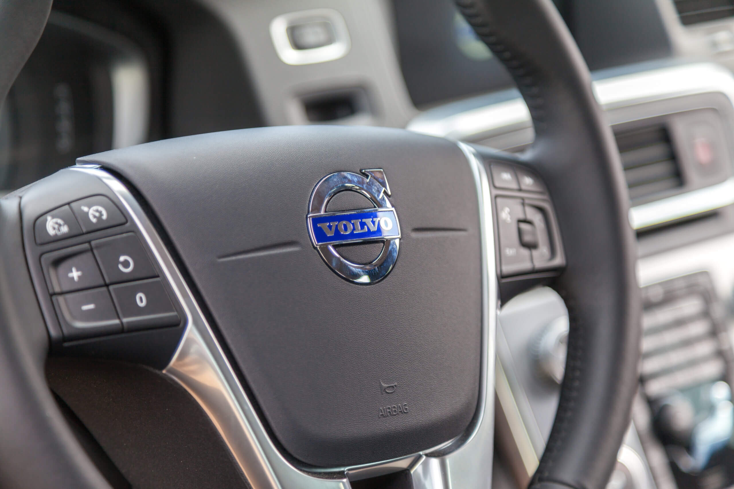 Volvo Recalls Over 413,000 Vehicles for Rearview Camera Malfunction