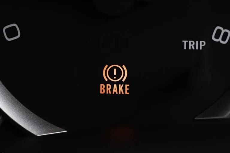 Brake light signal icon